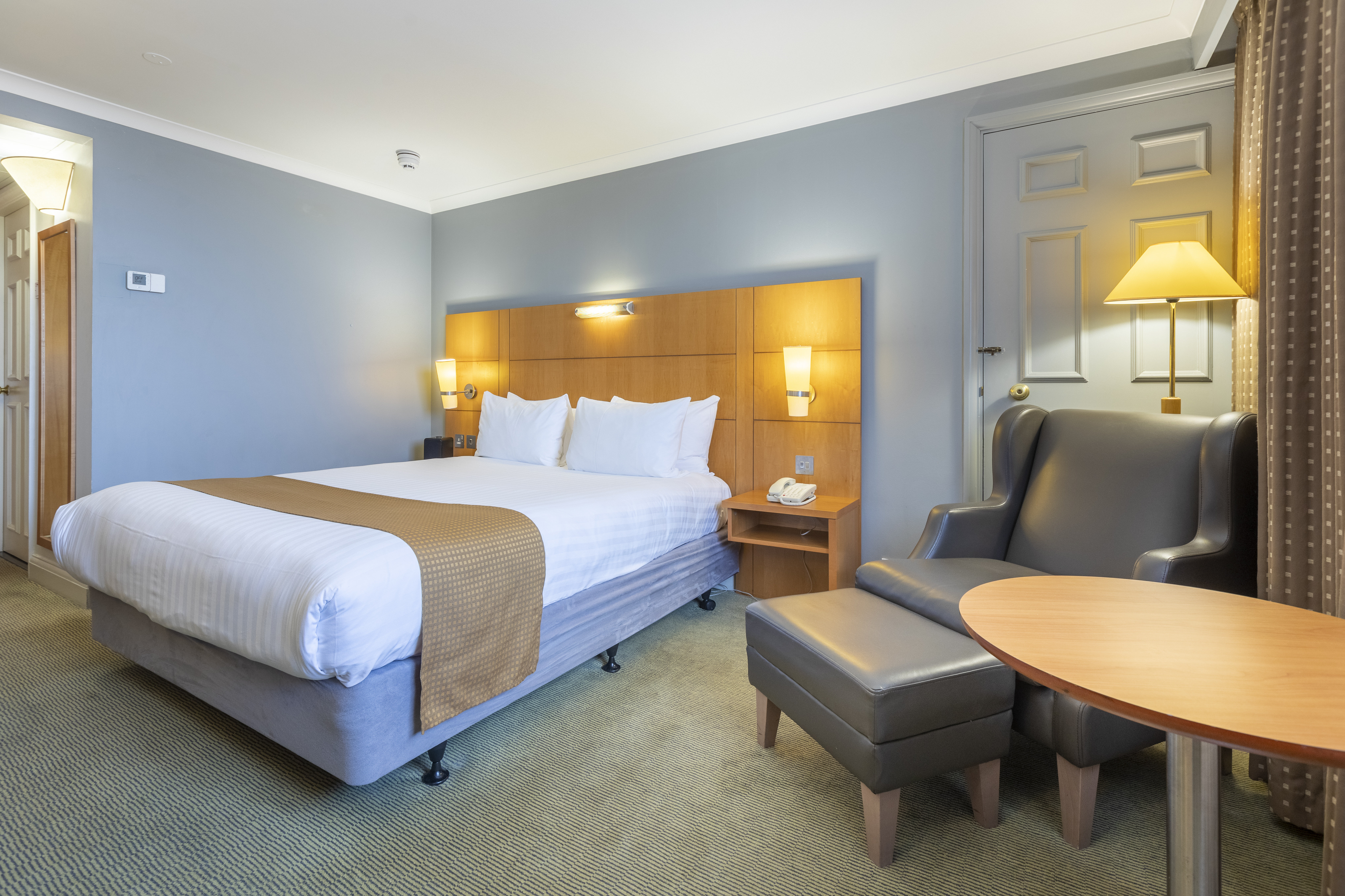 holiday inn london sutton by ihg