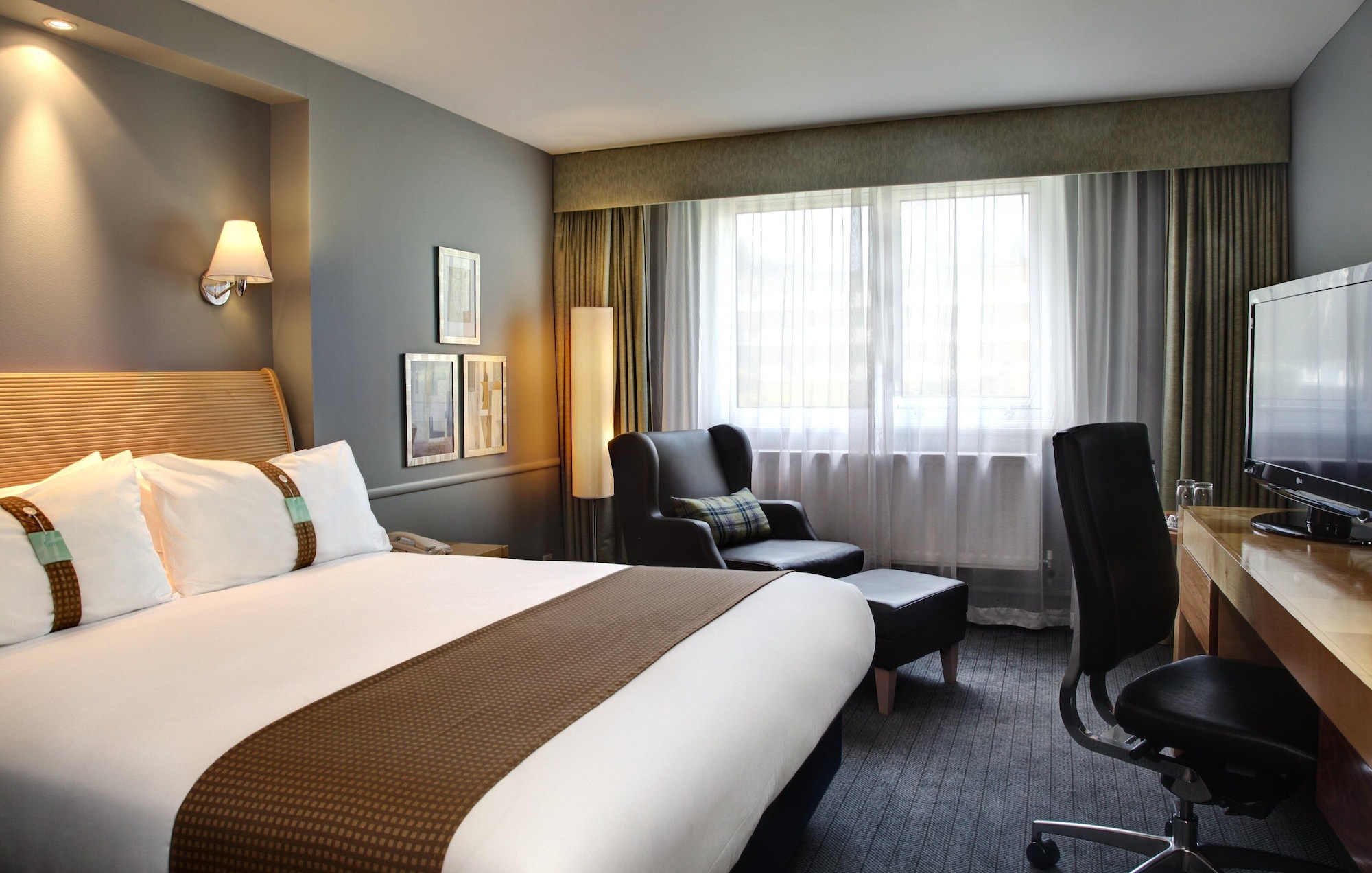 holiday inn london sutton by ihg