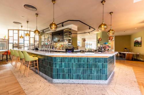 holiday inn london sutton by ihg