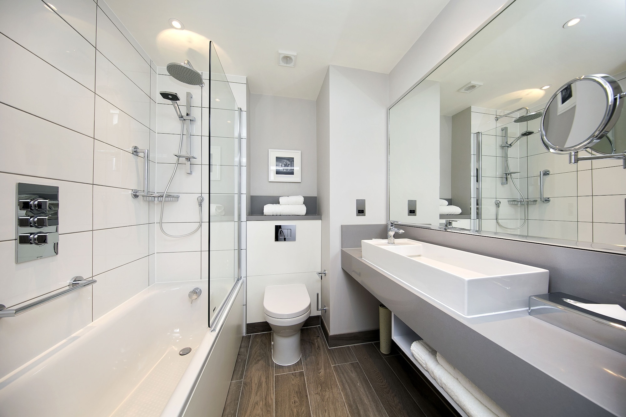 holiday inn london shepperton by ihg