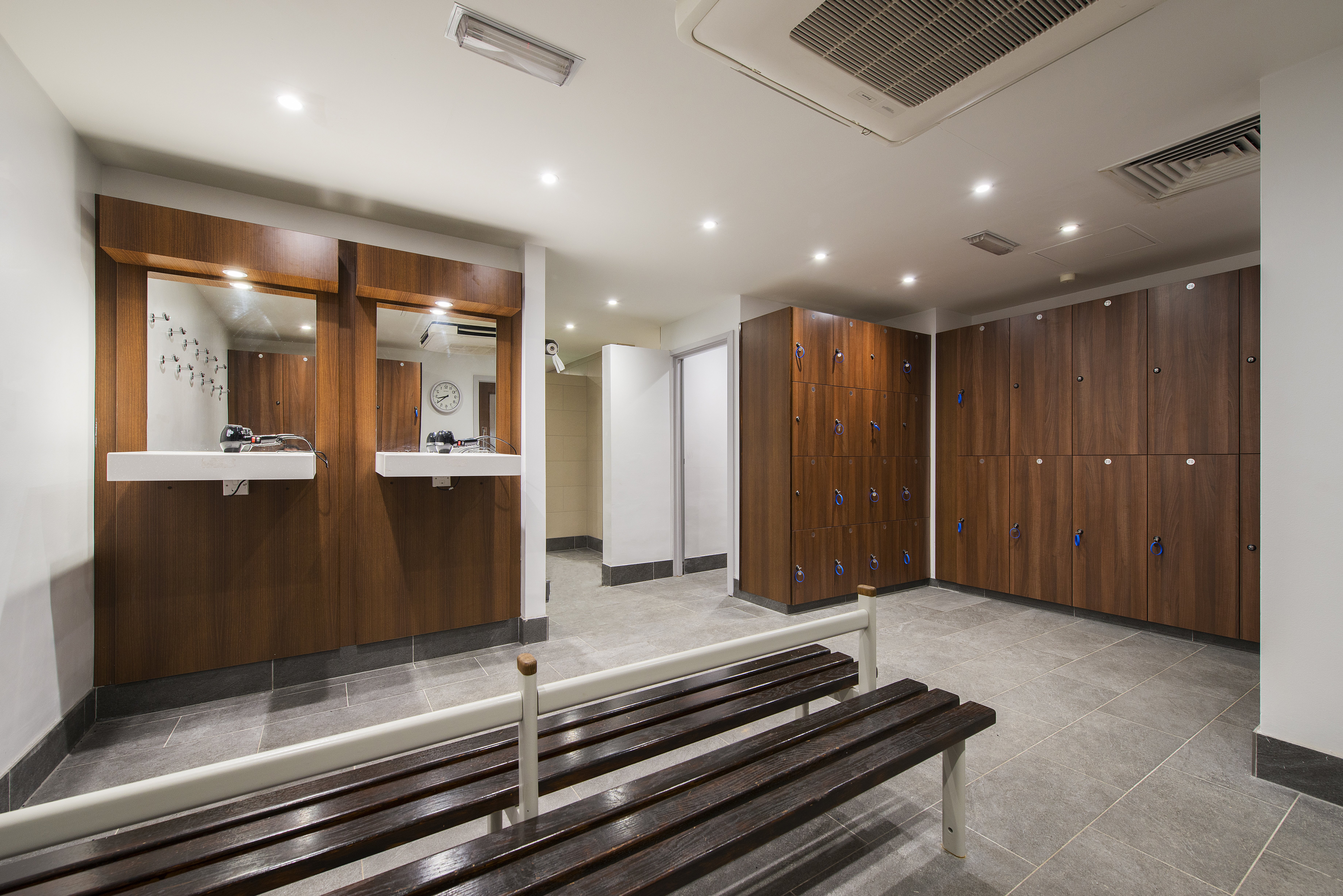 holiday inn london shepperton by ihg