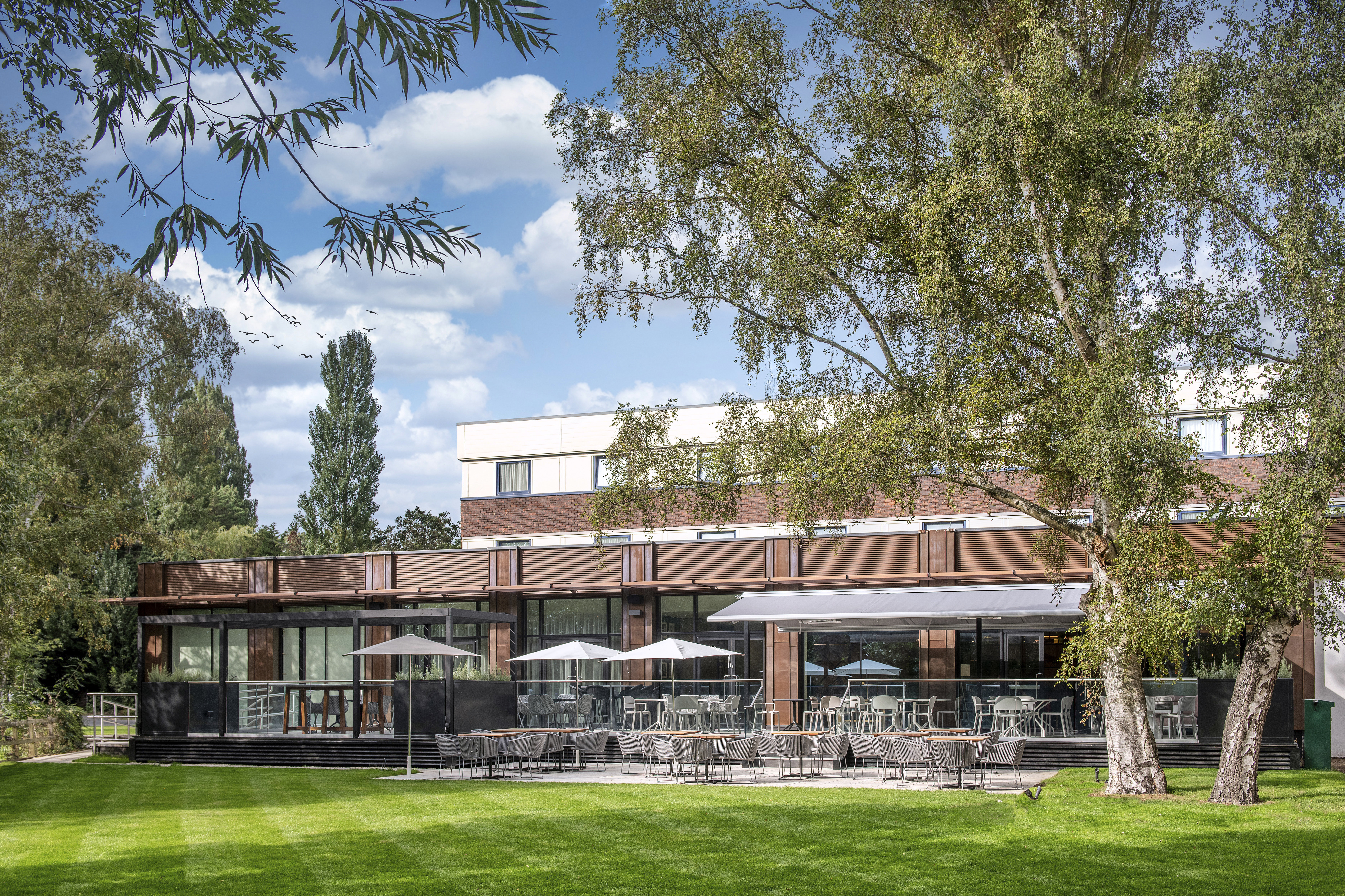 holiday inn london shepperton by ihg