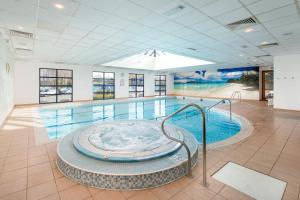 holiday inn london shepperton by ihg