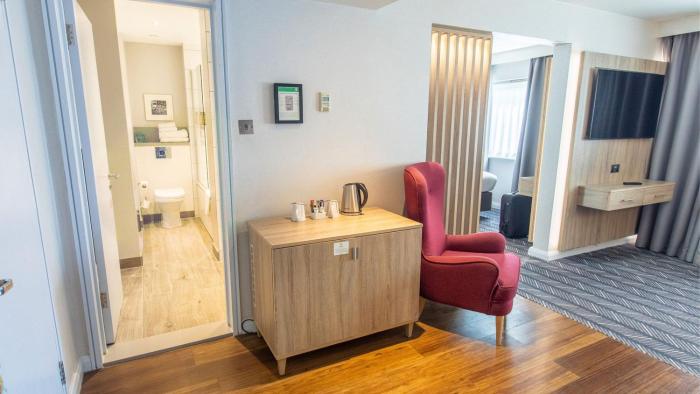 holiday inn london shepperton by ihg