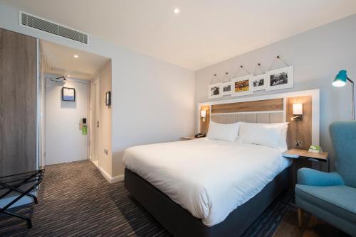 holiday inn london shepperton by ihg