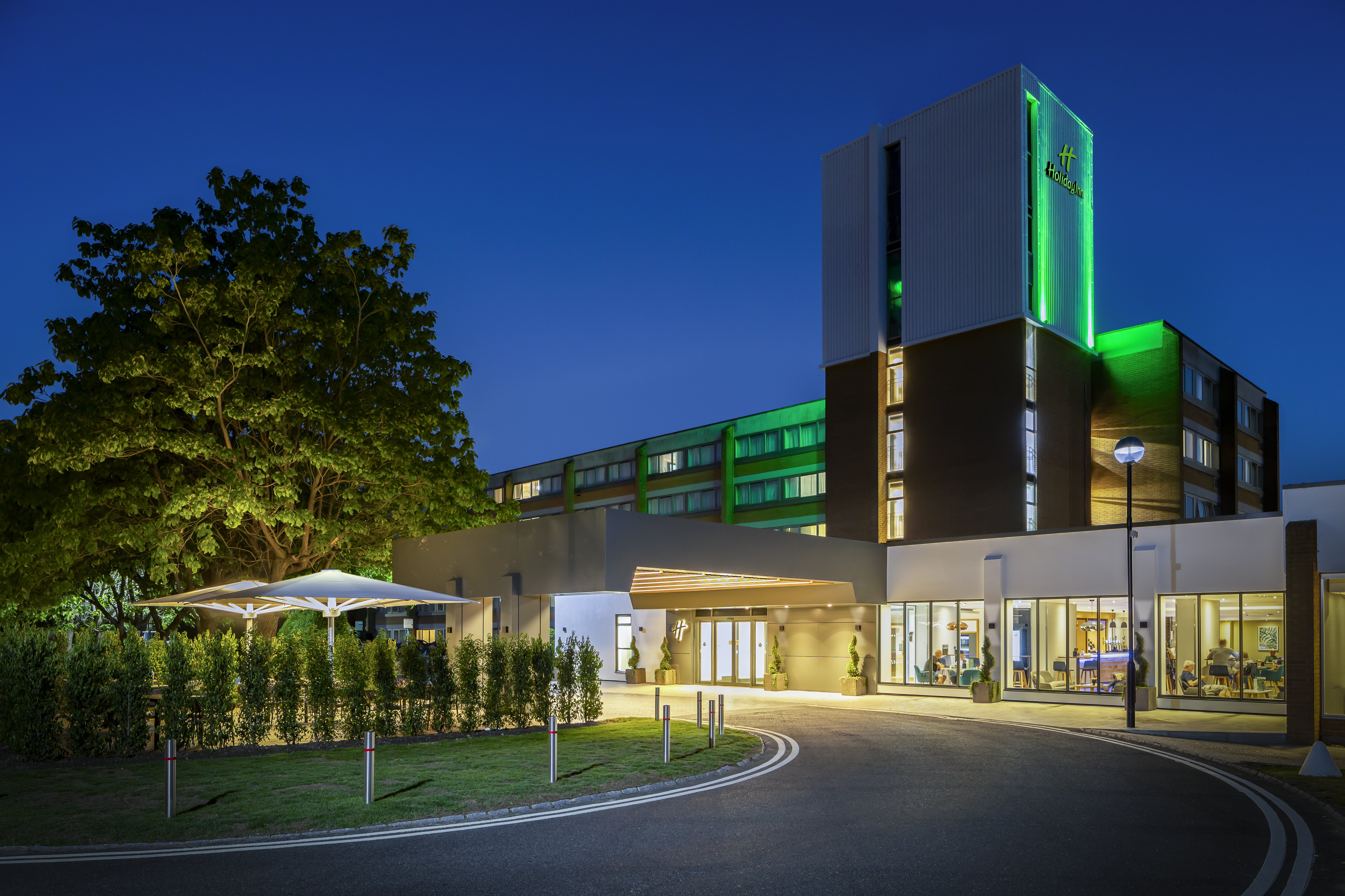 holiday inn london gatwick airport by ihg
