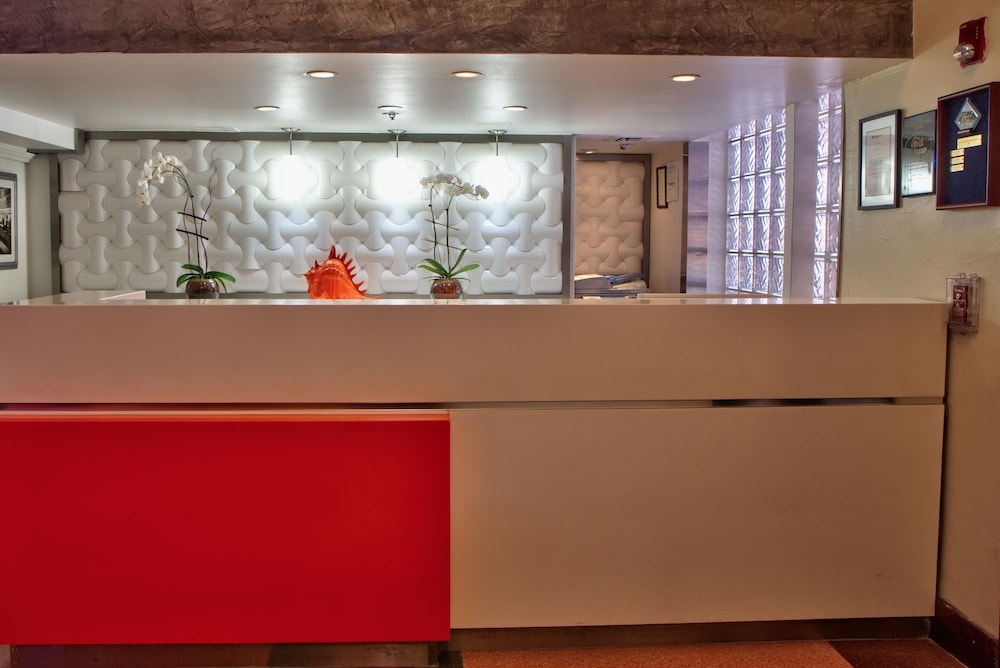 beacon hotel south beach