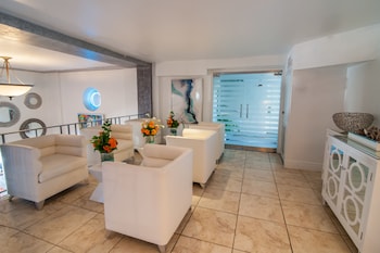 beacon hotel south beach