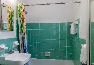 tropics hotel and hostel