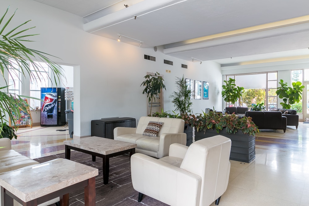 tropics hotel and hostel