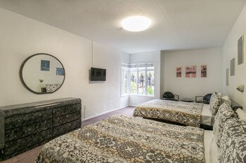 tropics hotel and hostel