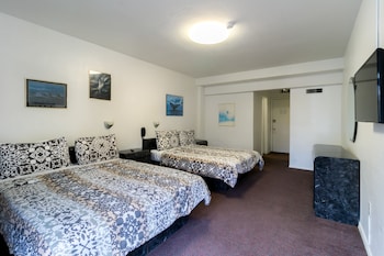 tropics hotel and hostel