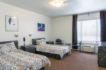 tropics hotel and hostel