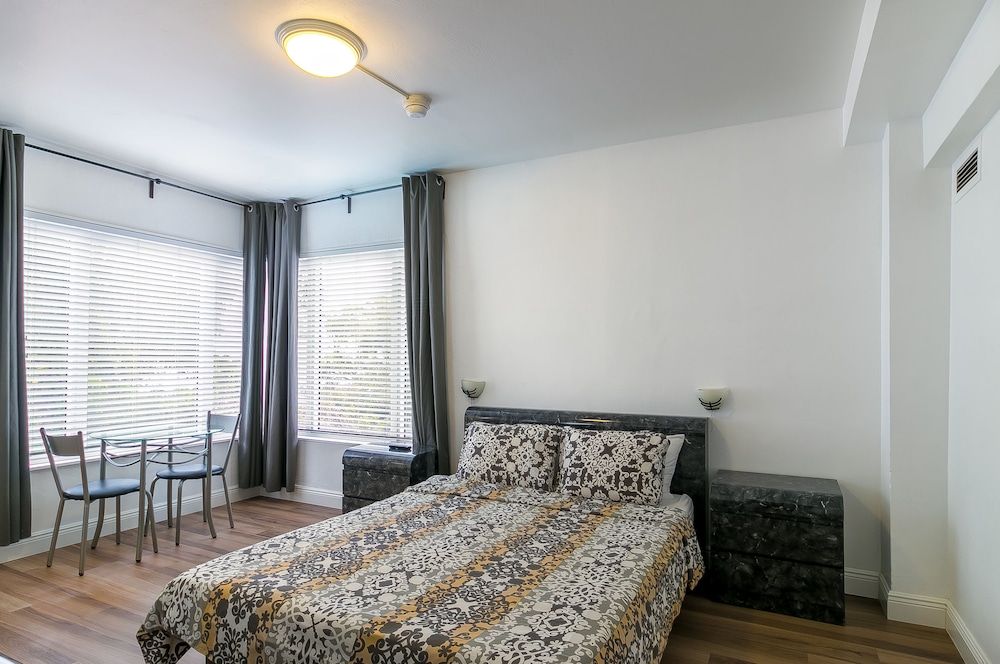 tropics hotel and hostel