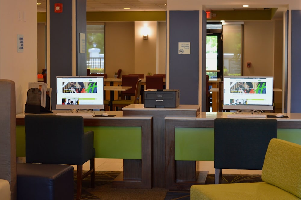 holiday inn express and suites miami hialeah by ihg