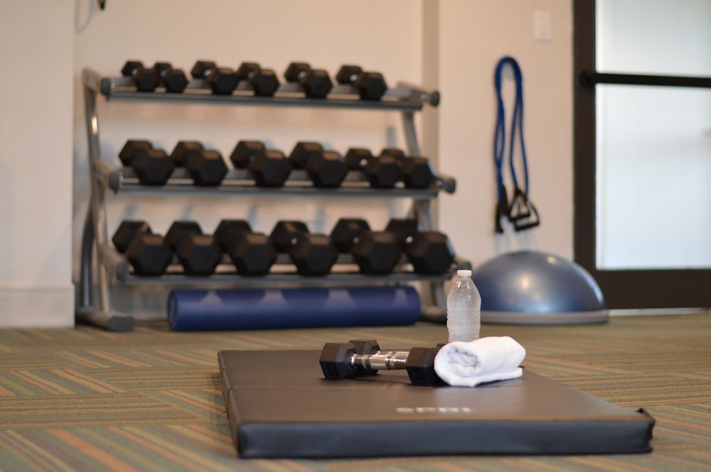 holiday inn express and suites miami hialeah by ihg