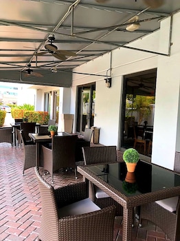 holiday inn express and suites miami hialeah by ihg