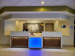 holiday inn express and suites miami hialeah by ihg