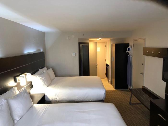 holiday inn express and suites miami hialeah by ihg