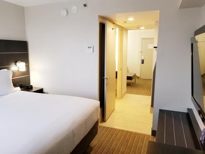 holiday inn express and suites miami hialeah by ihg