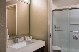 Courtyard By Marriott Miami Beach-South Beach,Florida>>Espanola Way And Washington Avenue,3 star