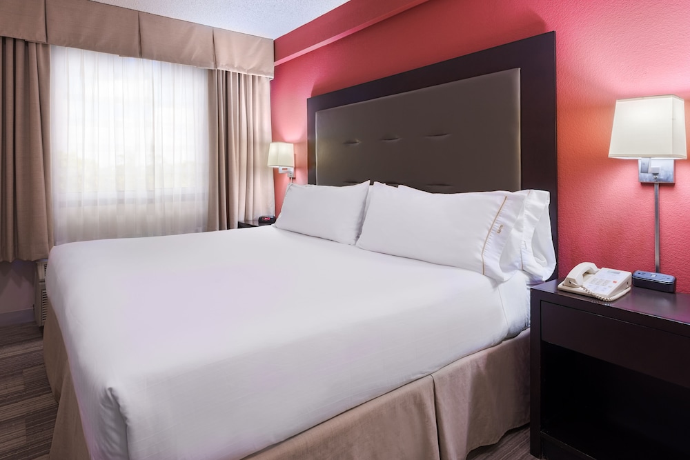 holiday inn express and suites kendall east miami by ihg