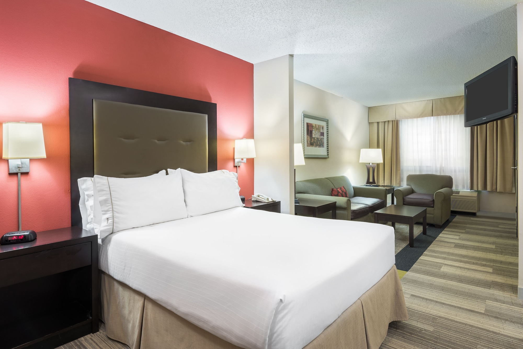 holiday inn express and suites kendall east miami by ihg
