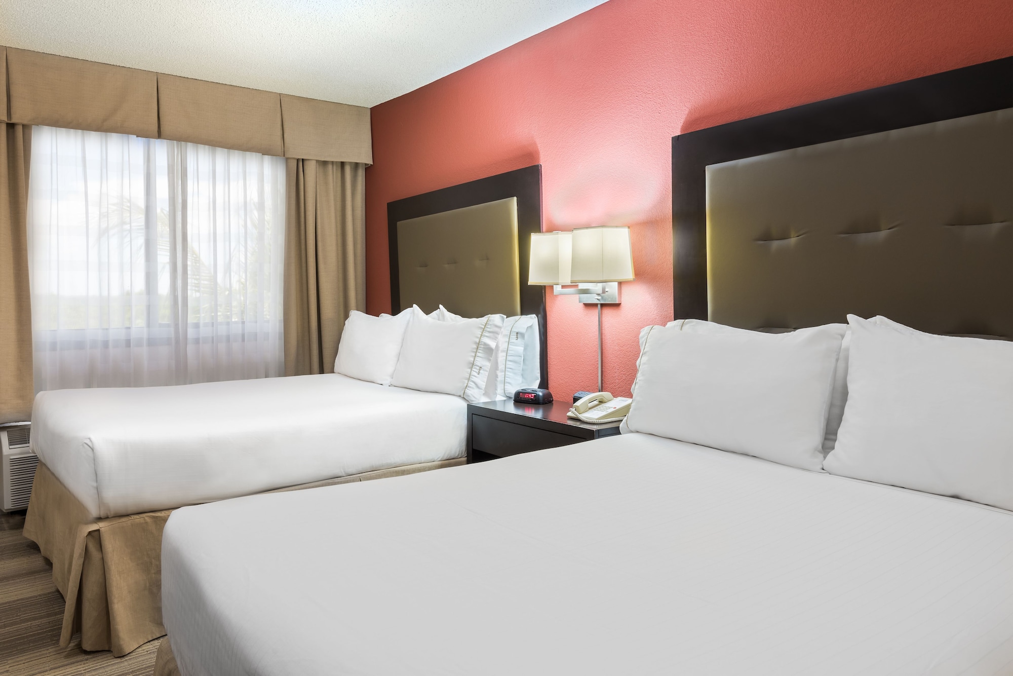 holiday inn express and suites kendall east miami by ihg