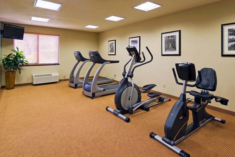 holiday inn express and suites kendall east miami by ihg