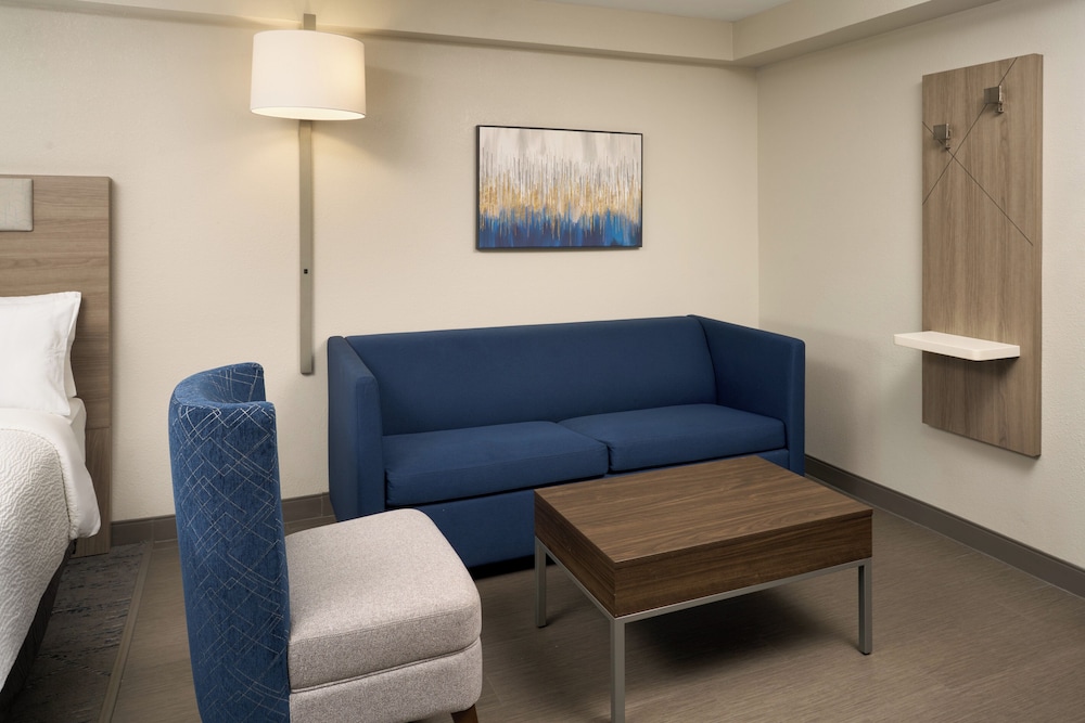 holiday inn express and suites kendall east miami by ihg