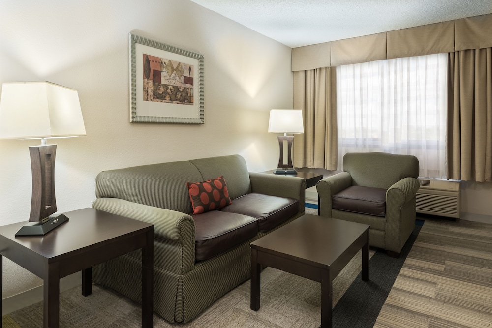 holiday inn express and suites kendall east miami by ihg