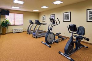 holiday inn express and suites kendall east miami by ihg