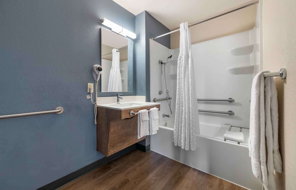 extended stay deluxe miami airport doral