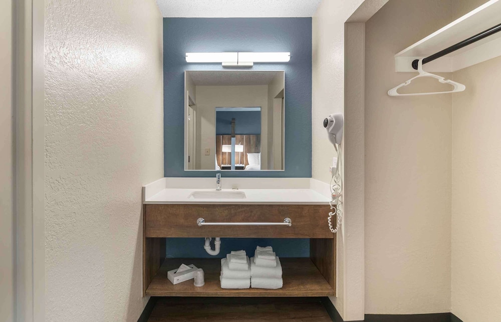 extended stay deluxe miami airport doral