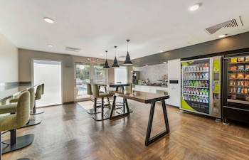 extended stay deluxe miami airport doral