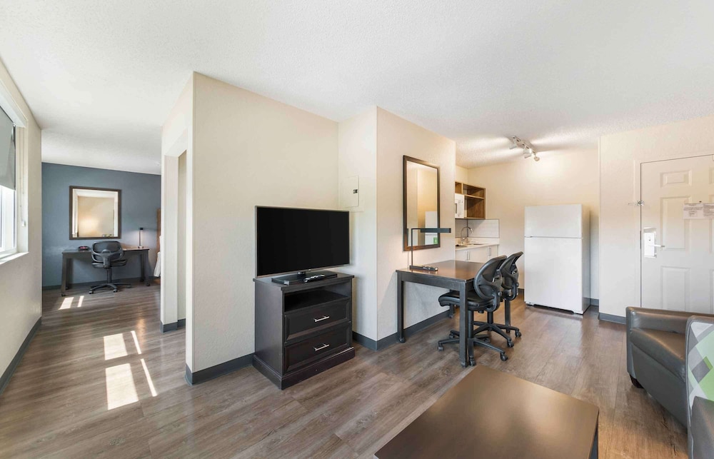 extended stay deluxe miami airport doral