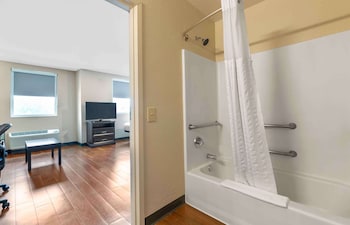 extended stay deluxe miami airport doral