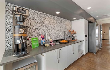 extended stay deluxe miami airport doral