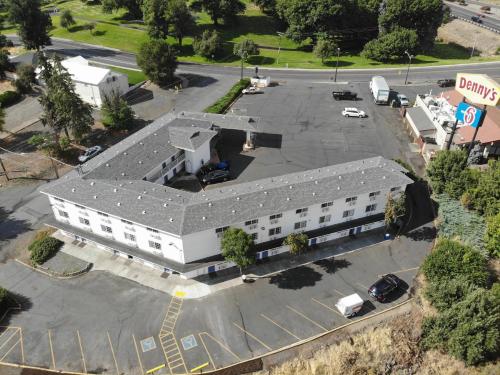 motel 6 pendleton or west