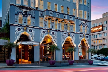 hotel adagio autograph collection