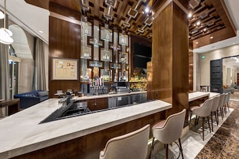 hotel adagio autograph collection