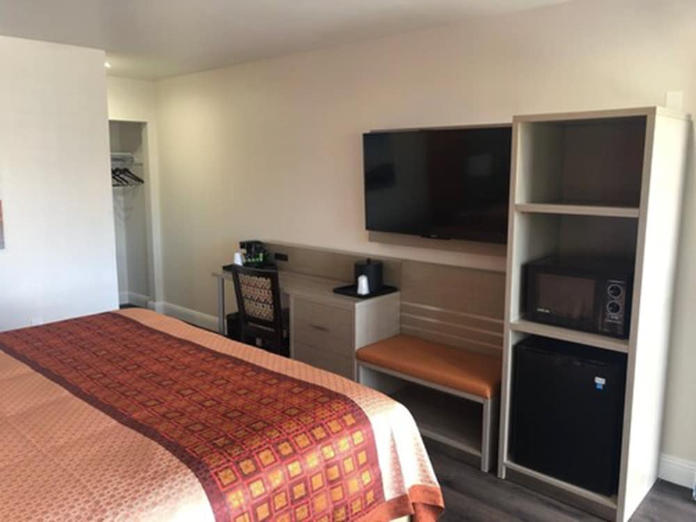 presidio parkway inn