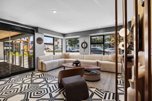 infinity hotel san francisco tapestry collection by hilton