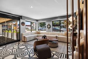 infinity hotel san francisco tapestry collection by hilton