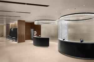 hotel chicago downtown autograph collection by marriott