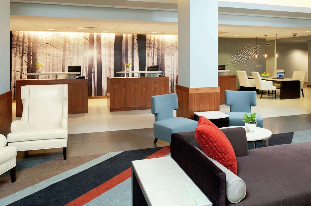 doubletree by hilton chicago north shore conference center