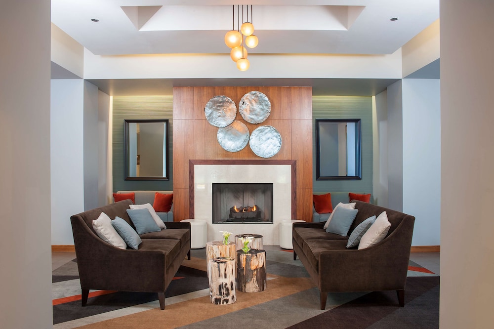 doubletree by hilton chicago north shore conference center