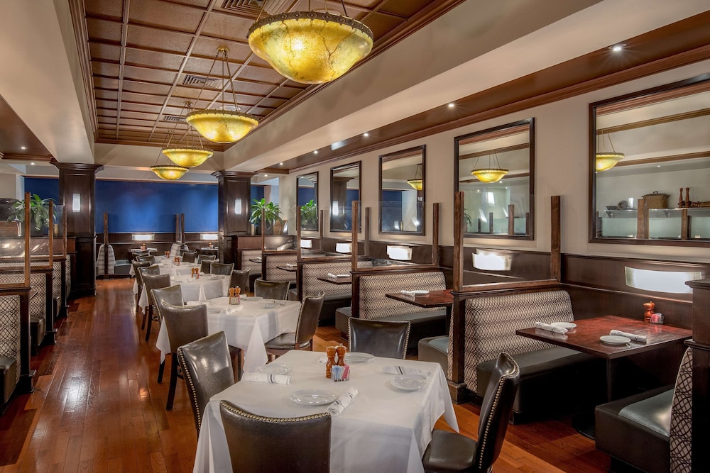 doubletree by hilton chicago north shore conference center
