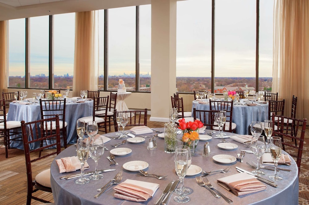 doubletree by hilton chicago north shore conference center