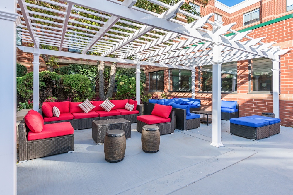 holiday inn express naperville an ihg hotel